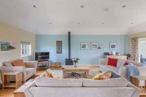 Photo 11- click for photo gallery